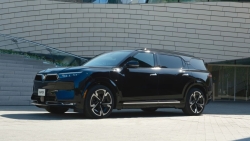 Mang 1,5 tỷ đồng đi tìm mẫu ô tô “hưởng thụ” nhất thị trường