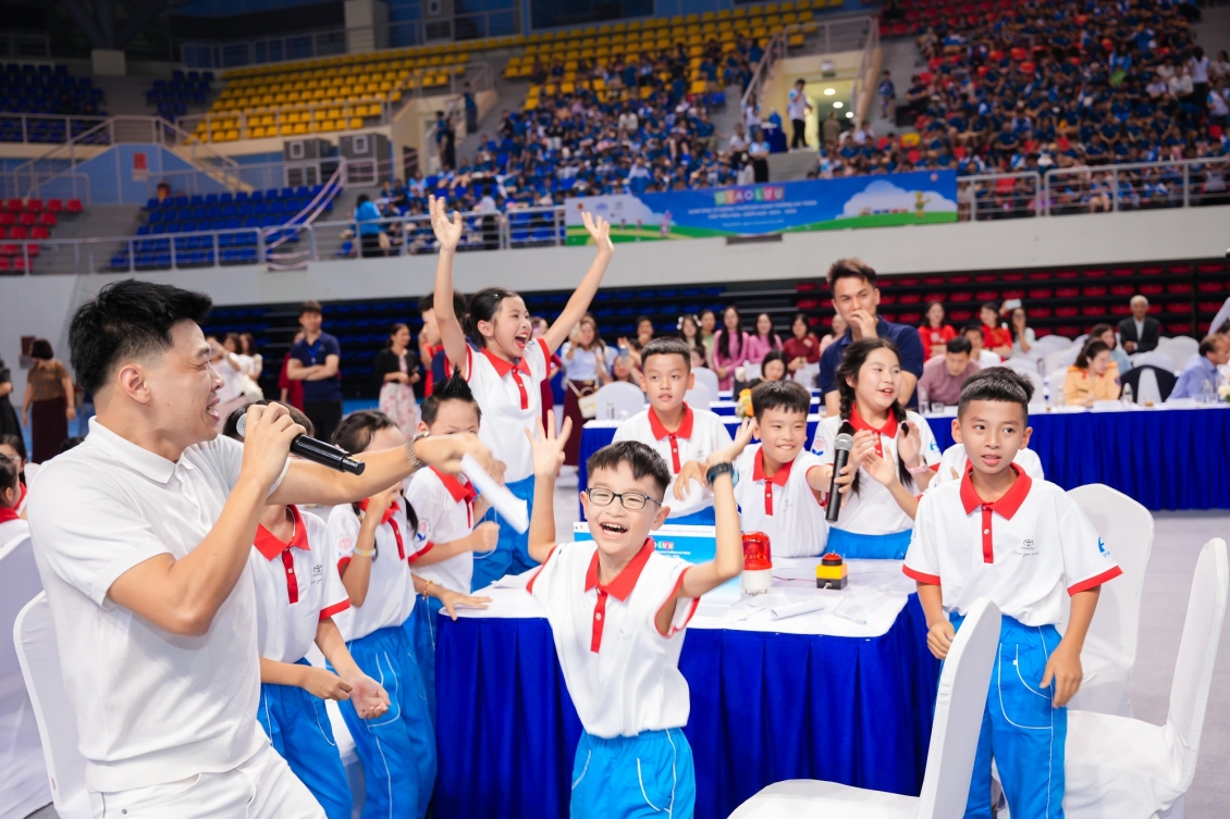 Giao lưu cấp quốc gia về an toàn giao thông dành cho học sinh tiểu học