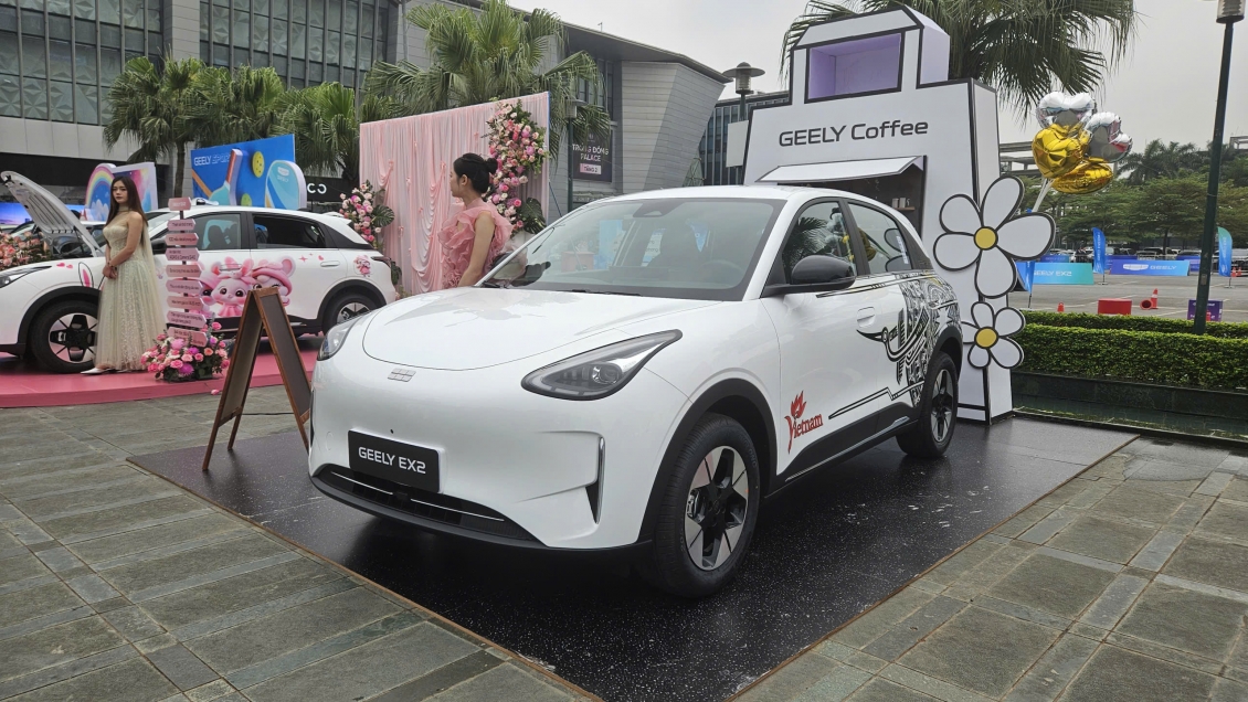 Geely EX2 tại Việt Nam, giá từ 459 triệu đồng