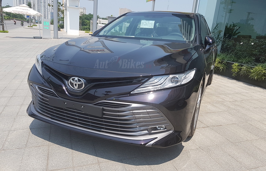 toyota camry 2019 chua ra mat da bia kem lac