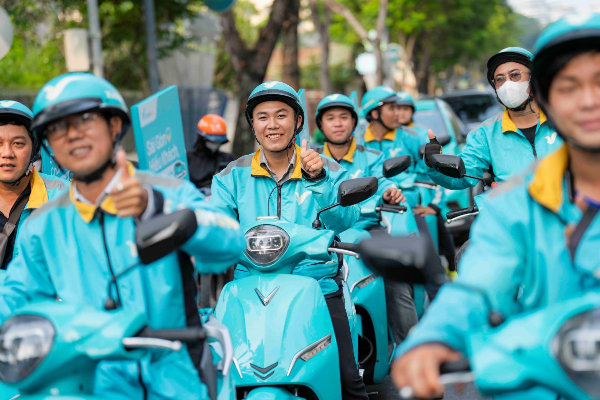 Tài xế gia nhập Xanh SM không cần vốn, vẫn có xe chạy, “tiền đều” mỗi ngày Tài xế gia nhập Xanh SM không cần vốn, vẫn có xe chạy, “tiền đều” mỗi ngày