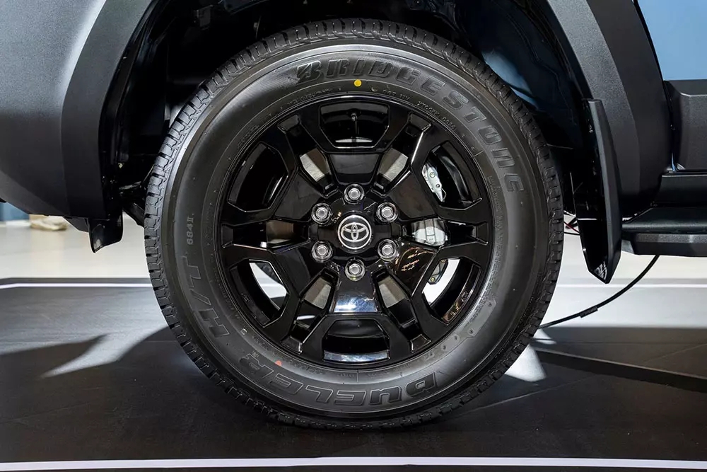 Đại lý Việt nhận cọc cho Toyota Land Cruiser FJ Đại lý Việt nhận cọc cho Toyota Land Cruiser FJ