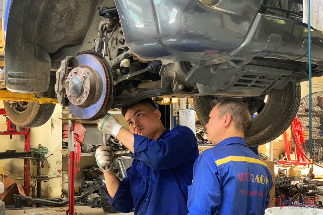Ô tô cũ dễ 'nằm đường', chuyên gia chỉ ra các bộ phận cần chăm sóc kỹ vào mùa hè Ô tô cũ dễ 'nằm đường', chuyên gia chỉ ra các bộ phận cần chăm sóc kỹ vào mùa hè