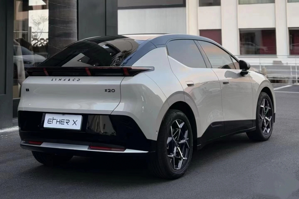 Lynk & Co sắp bán xe điện đầu tiên tại Việt Nam, đại lý bắt đầu nhận cọc