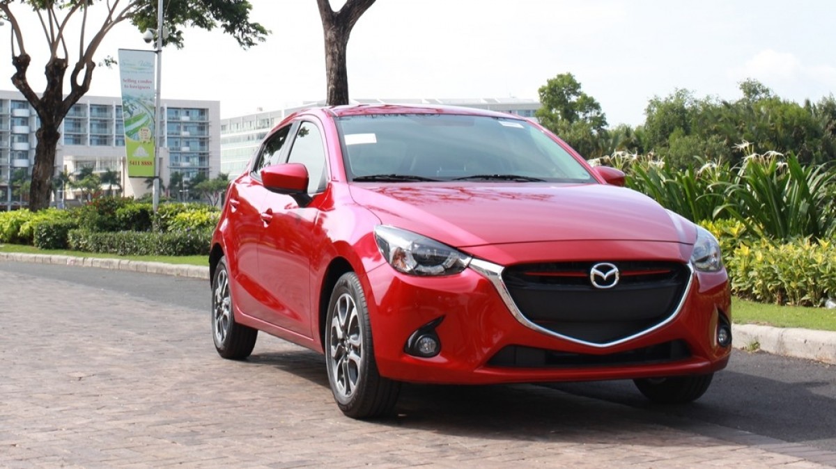 bang gia xe kia mazda va peugeot thang 72016