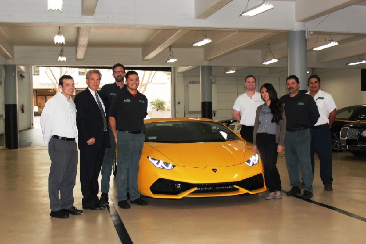 trieu hoi va sua chua xe lamborghini tai tp ho chi minh