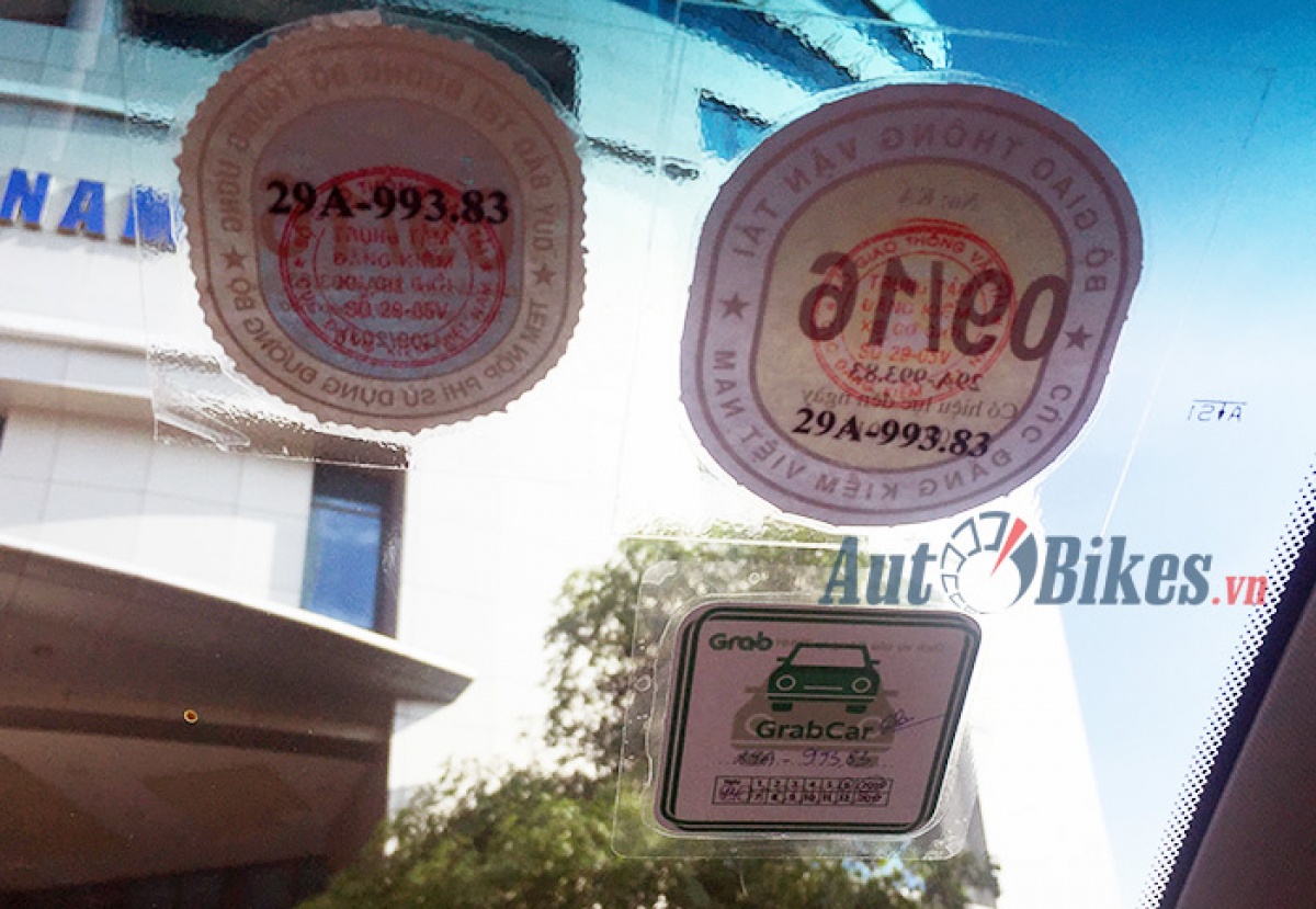 chi tiet tem thu 3 tren kinh lai o to