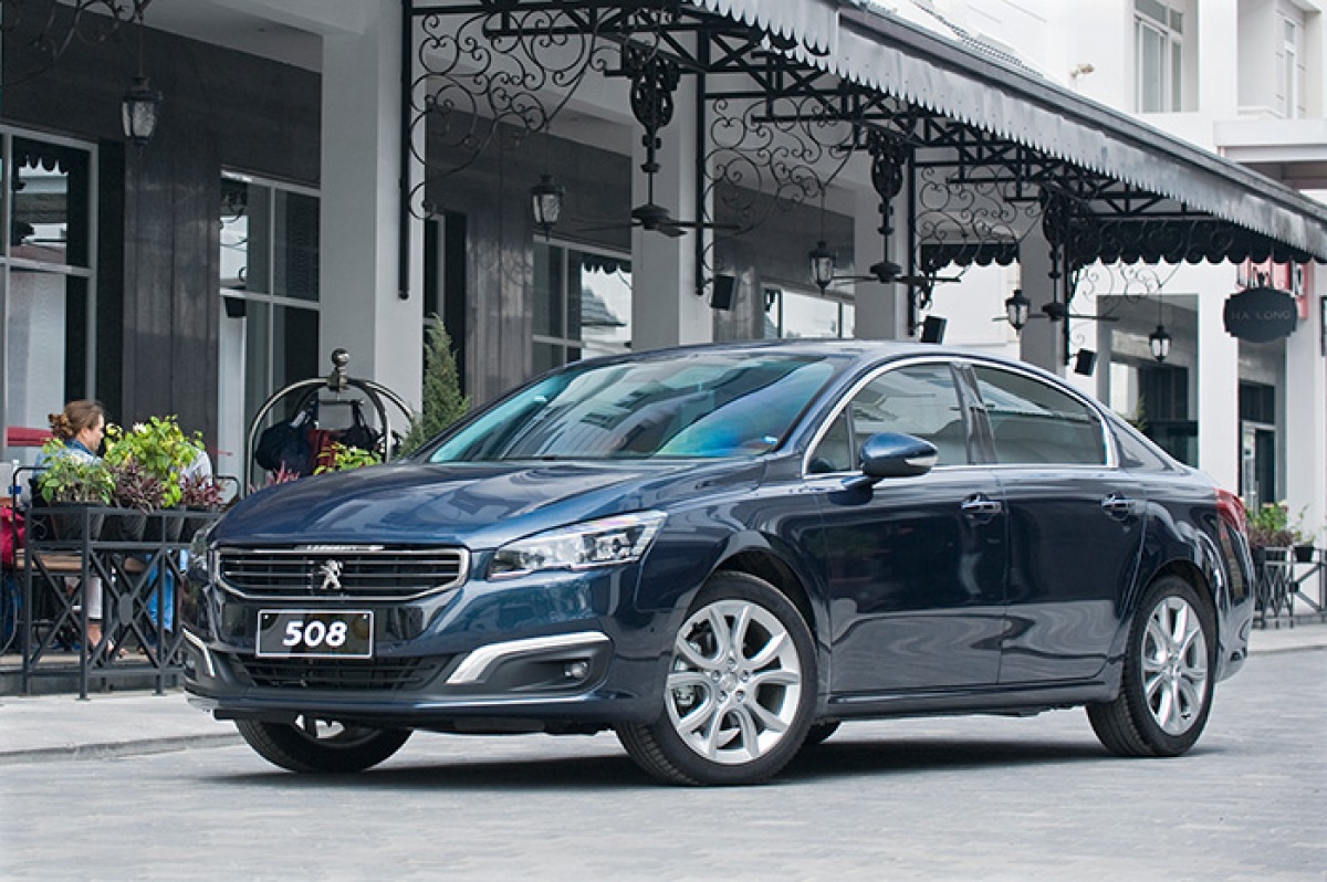 Tháng 7, mua xe Peugeot được ưu đãi tới 70 triệu