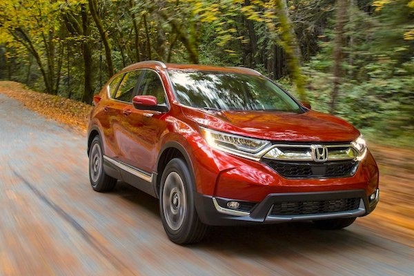 Ô tô nhập Thái giảm mạnh, Honda CR-V vẫn khan hàng