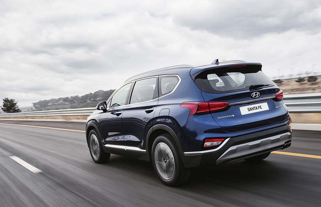 Hyundai Santa Fe 2019 sắp về Việt Nam ‘lên đồng’ tại Hàn Quốc hyundai santa fe 2019 sap ve viet nam len dong tai han quoc