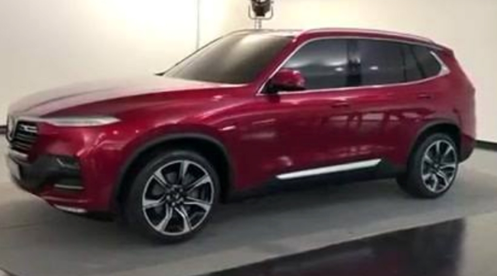 lo hinh anh that dau tien cua 2 o to vinfast