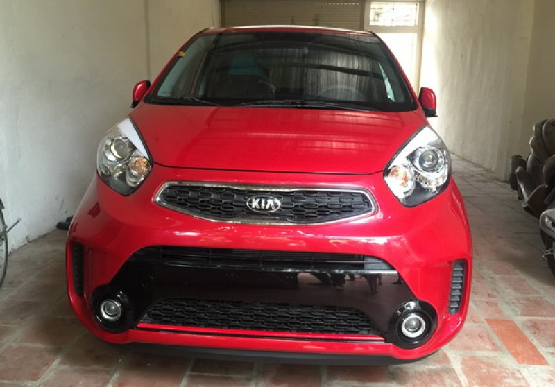 10 o to ban chay nhat 6 thang tai viet nam