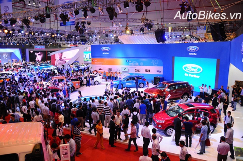 thang 10 nguoi viet sam gan 30000 o to