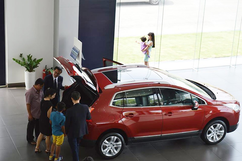 peugeot khuay dong thi truong o to thang 7