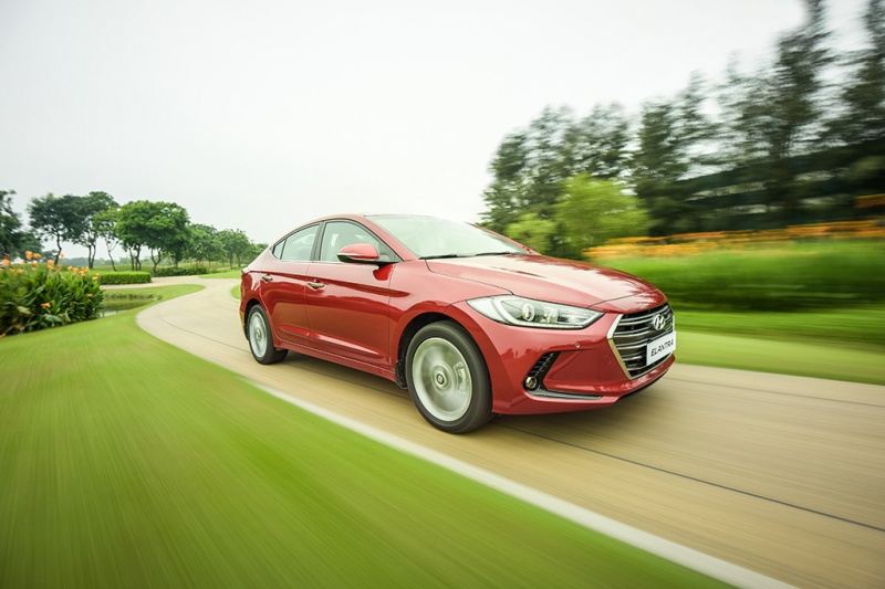 anh hyundai elantra 2016 vua ra mat tai viet nam p3