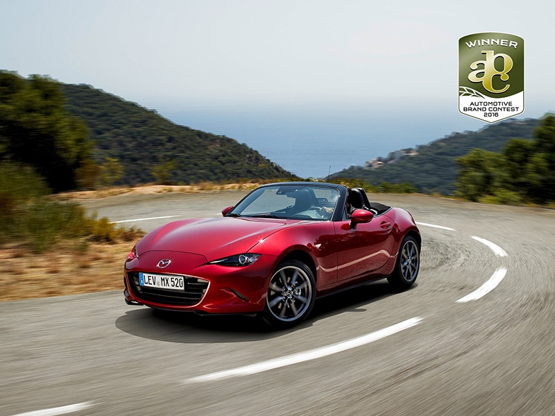 Mazda MX-5 và RX-Vision giành thêm giải thưởng mới mazda thang lon tai automotive brand contest 2016