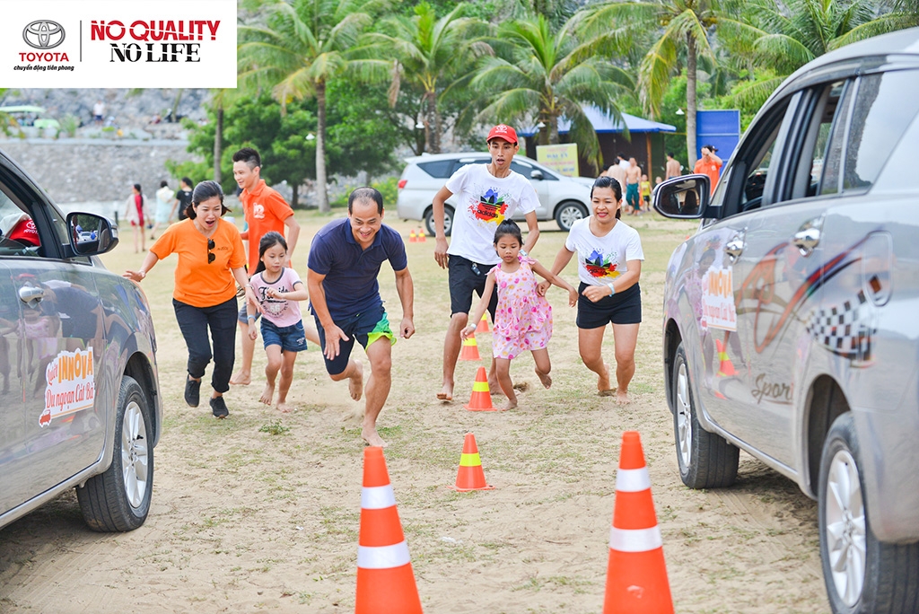 vi sao nguoi viet ngay cang chuong toyota vios va innova