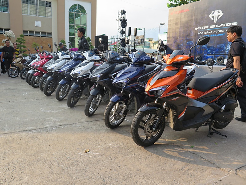 Chọn mua xe ga tầm trung cho nam giới: Vì sao Honda Air Blade đáng tiền? Chọn mua xe ga tầm trung cho nam giới: Vì sao Honda Air Blade đáng tiền?