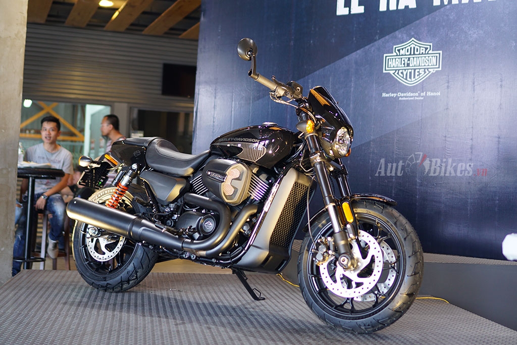 harley davidson giam gia toi gan 500 trieu truoc ngau