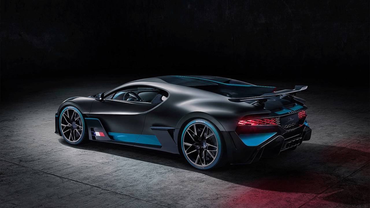 Hé lộ 5 sự thật bất ngờ về siêu xe Bugatti Divo