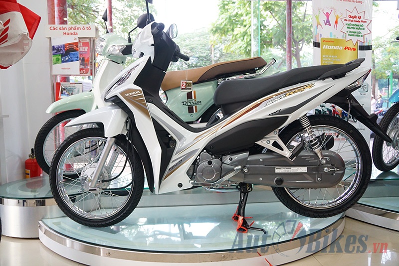 bang gia xe may honda ngay 31102016