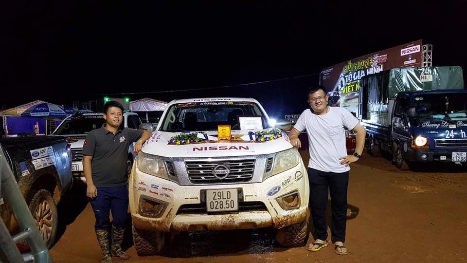 nissan navara dat giai vua ban tai tai voc 2017