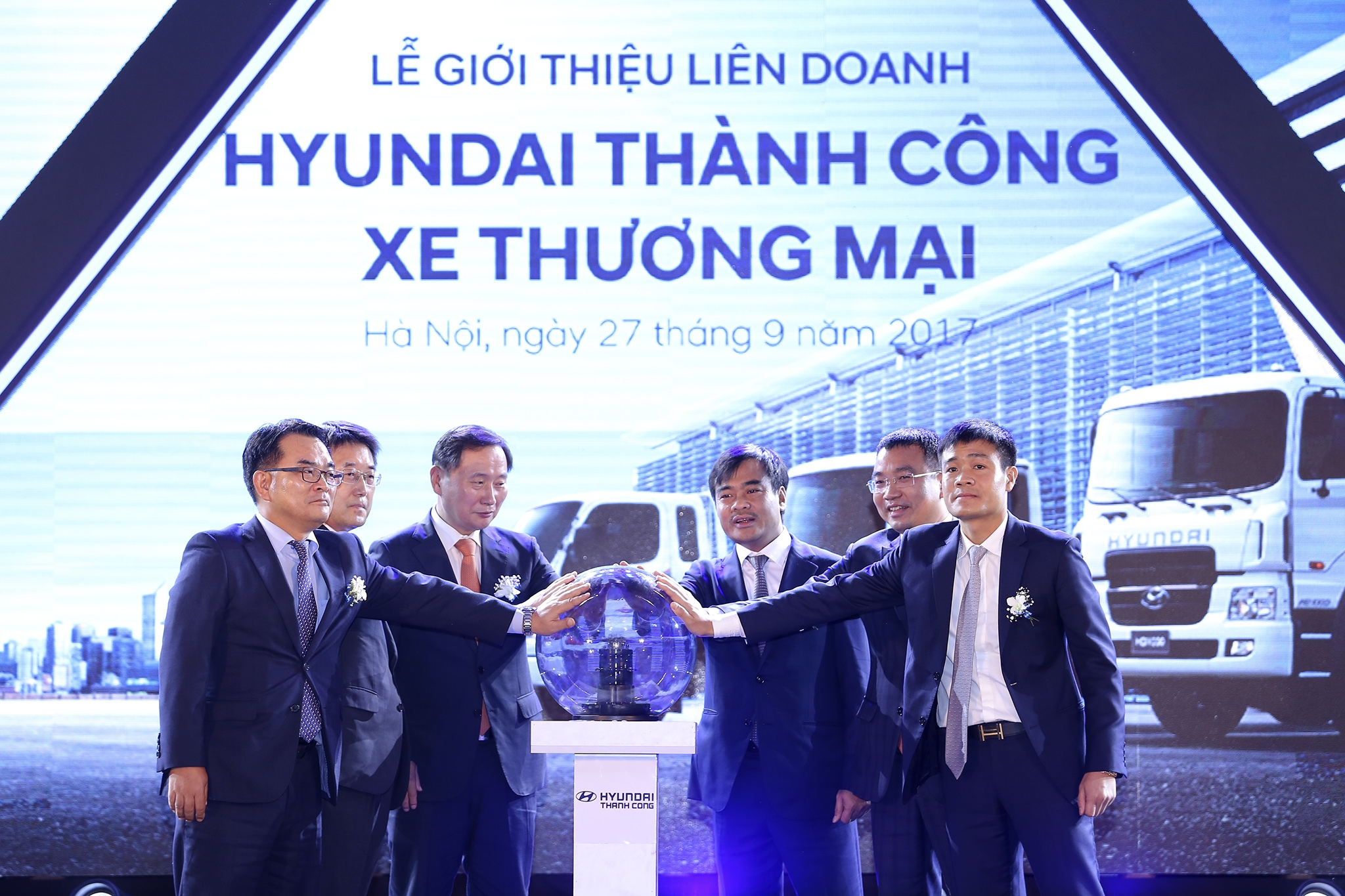 hyundai thanh cong thau tom not xe thuong mai tai viet nam