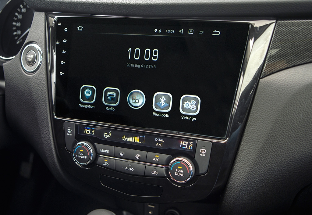 nissan x trail v series gia tu 976 trieu dong