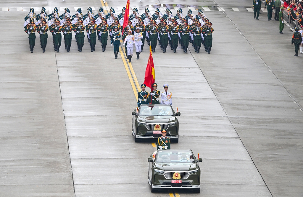 Cận cảnh dàn xe VinFast VF 9 đặc biệt tại Lễ kỷ niệm 80 năm Quốc khánh