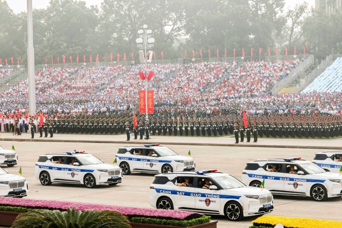 Cận cảnh dàn xe VinFast VF 9 đặc biệt tại Lễ kỷ niệm 80 năm Quốc khánh