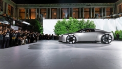 Audi trình làng mẫu xe ý tưởng với ngôn ngữ thiết kế mới tại Milan