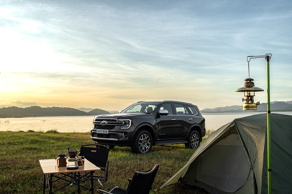 Ford mạnh tay ưu đãi tháng 9: Hỗ trợ 100% lệ phí trước bạ, quà tặng tới 130 triệu đồng