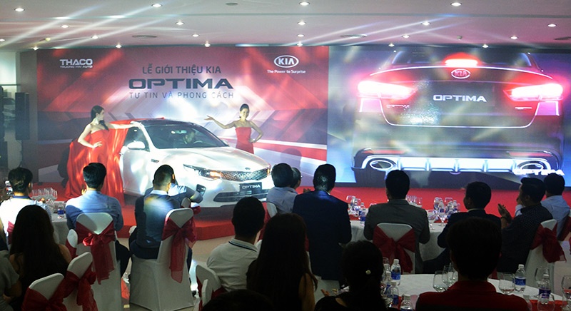 Kia Optima 2016 đồng loạt xuất hiện trên toàn quốc kia optima 2016 dong loat xuat hien tren toan quoc