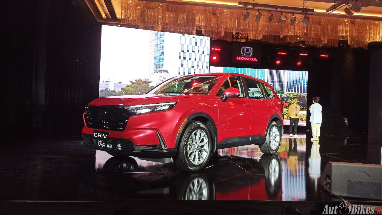 Loạt xe crossover cỡ C đua giảm giá sâu, kích cầu doanh số cuối năm