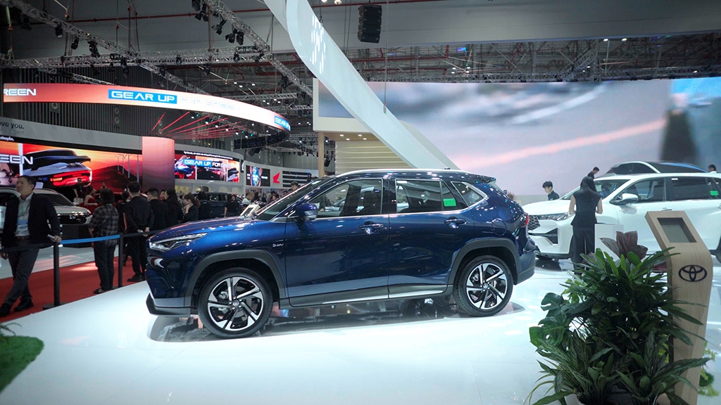 Điểm lại loạt xe xanh đổ bộ VMS 2024