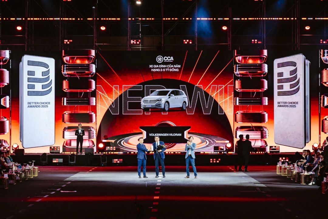 Volkswagen Viloran đạt giải “Xe Gia Đình Của Năm hạng 2-5 tỷ đồng” tại Car Choice Awards 2025 Volkswagen Viloran đạt giải “Xe Gia Đình Của Năm hạng 2-5 tỷ đồng” tại Car Choice Awards 2025