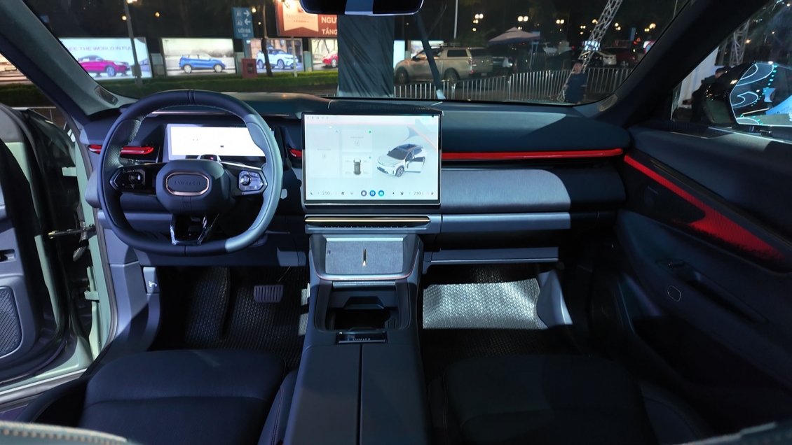 Lynk & Co 08 ra mắt, giá từ 1,299 tỷ đồng Lynk & Co 08 ra mắt, giá từ 1,299 tỷ đồng