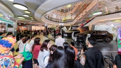 Bộ ba VinFast VF 7, VF 8, VF 9 hút khách tại ngày hội trải nghiệm xe điện