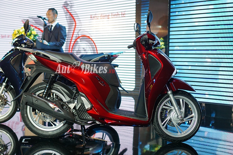 honda sh 2017 gia tu 68 trieu dong