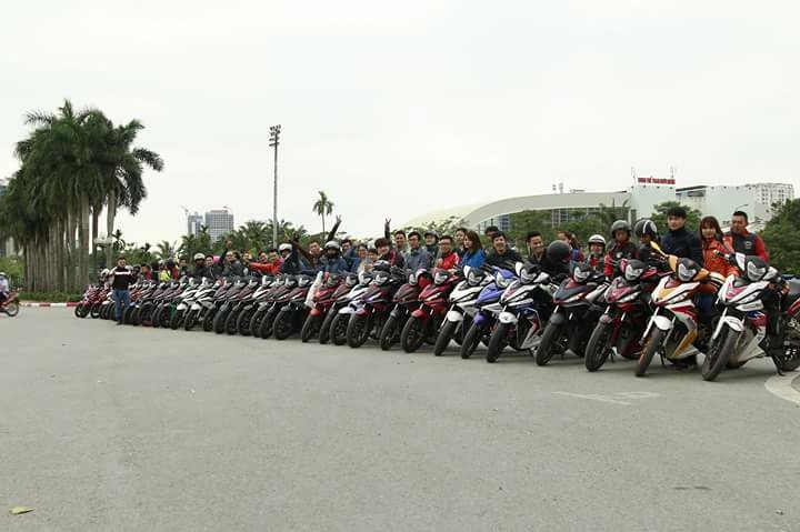 hang tram xe honda winner 150 sap hoi tu tai ha noi