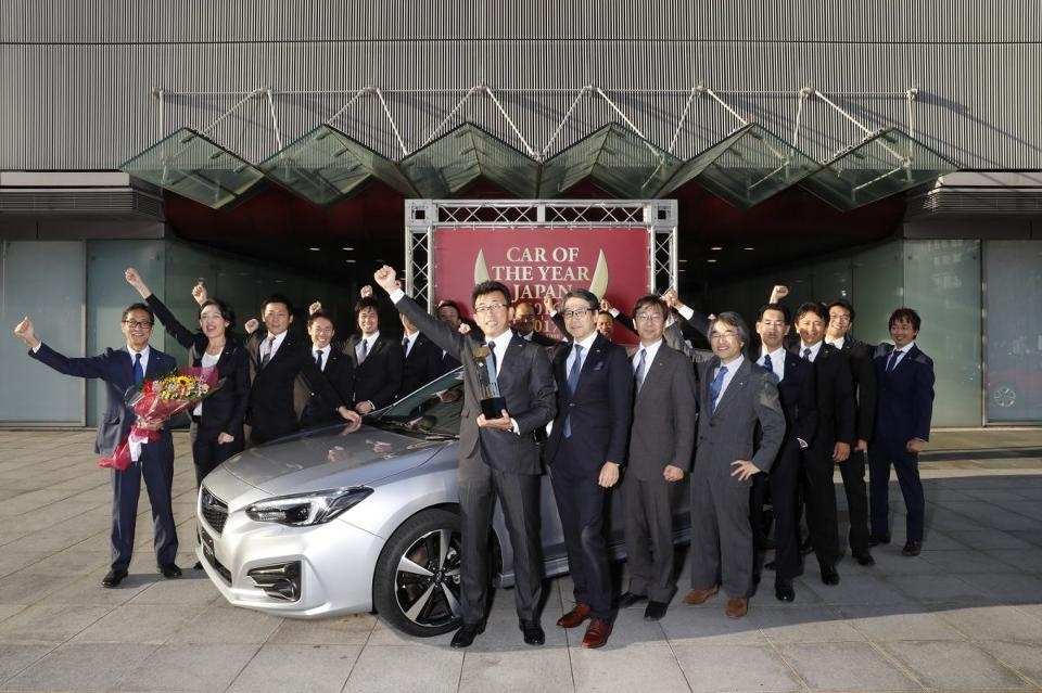 Subaru Impreza- “Xe của năm 2017” tại Nhật Bản subaru impreza xe cua nam 2017 tai nhat ban