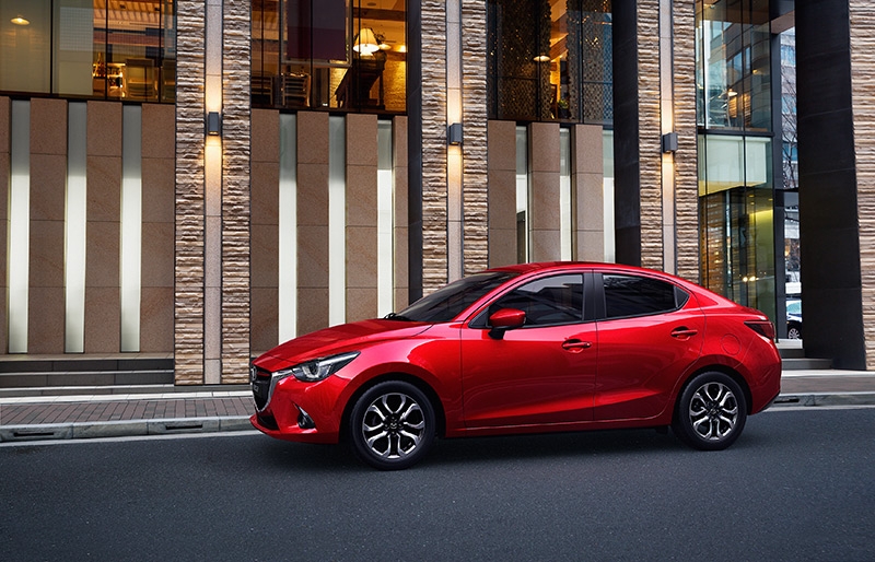 Mazda2 thay đổi giá bán liên tục suốt năm qua
