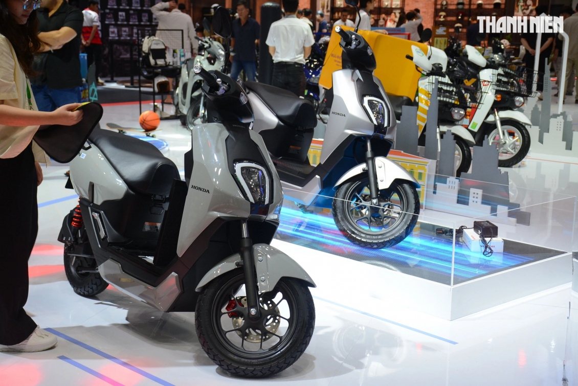 Vì sao xe máy điện Honda, Yamaha tại Việt Nam giảm sức hút, khó cạnh tranh? Vì sao xe máy điện Honda, Yamaha tại Việt Nam giảm sức hút, khó cạnh tranh?