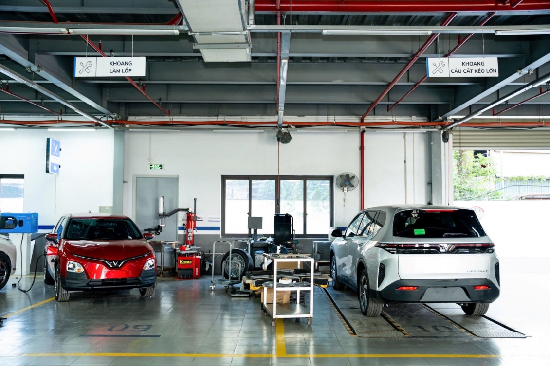 Chuẩn bị cán mốc 400 xưởng dịch vụ, VinFast áp đảo đối thủ về hậu mãi Chuẩn bị cán mốc 400 xưởng dịch vụ, VinFast áp đảo đối thủ về hậu mãi