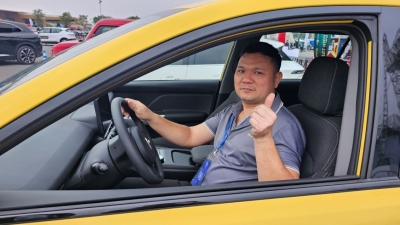 Khách hàng Việt: Lái thử một vòng là biết ngay vì sao Limo Green là MPV phổ thông của năm