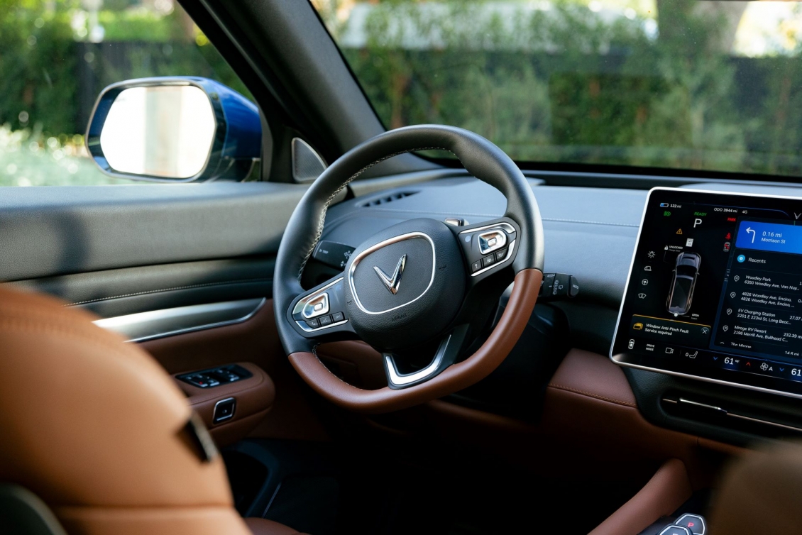 Cơ hội sở hữu SUV full-size VinFast VF 9 chỉ từ 1,3 tỷ đồng trong tháng 12