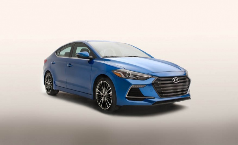 Hyundai Elantra Sport 2017- Thiếu trải nghiệm thú vị