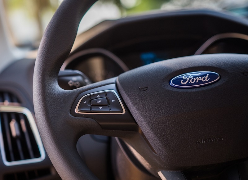 ford focus trend 2017 gia 699 trieu tai viet nam