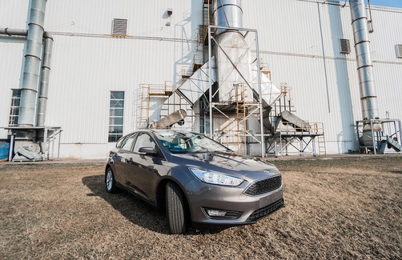 ford focus trend 2017 gia 699 trieu tai viet nam