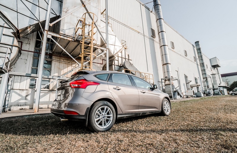 ford focus trend 2017 gia 699 trieu tai viet nam